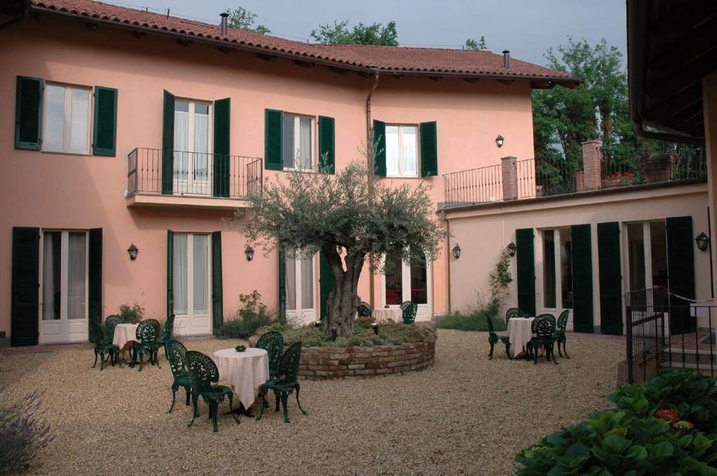 Hostellerie Du Golf Pecetto Exterior foto