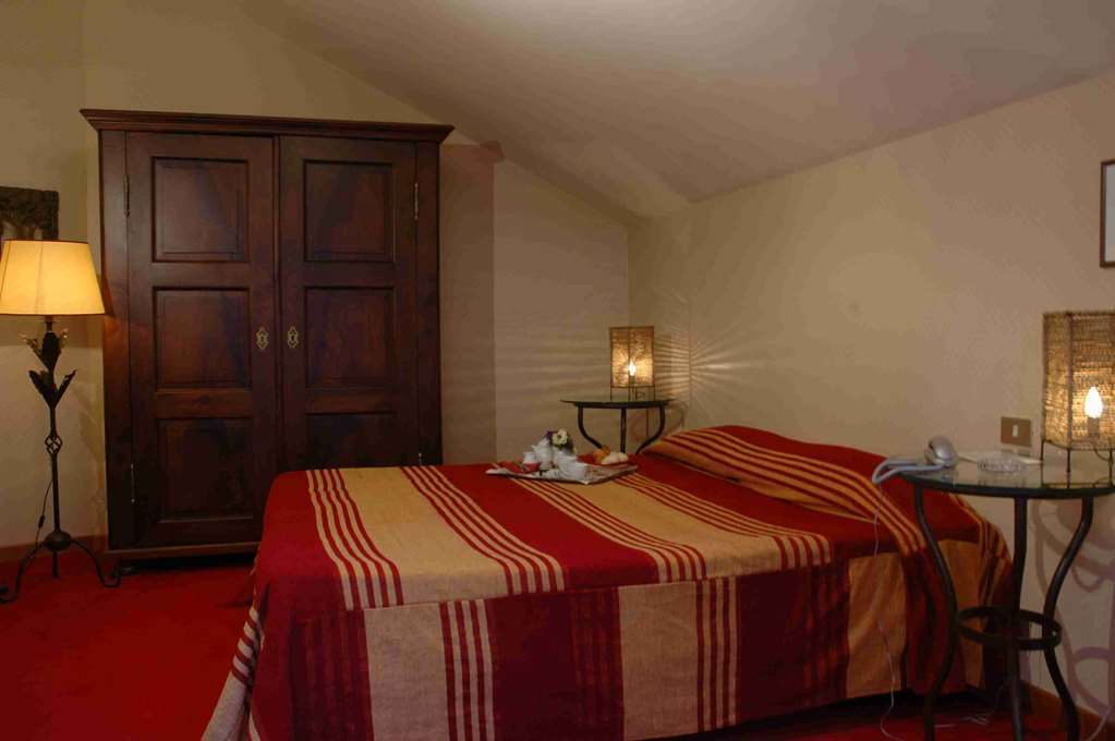 Hostellerie Du Golf Pecetto Quarto foto